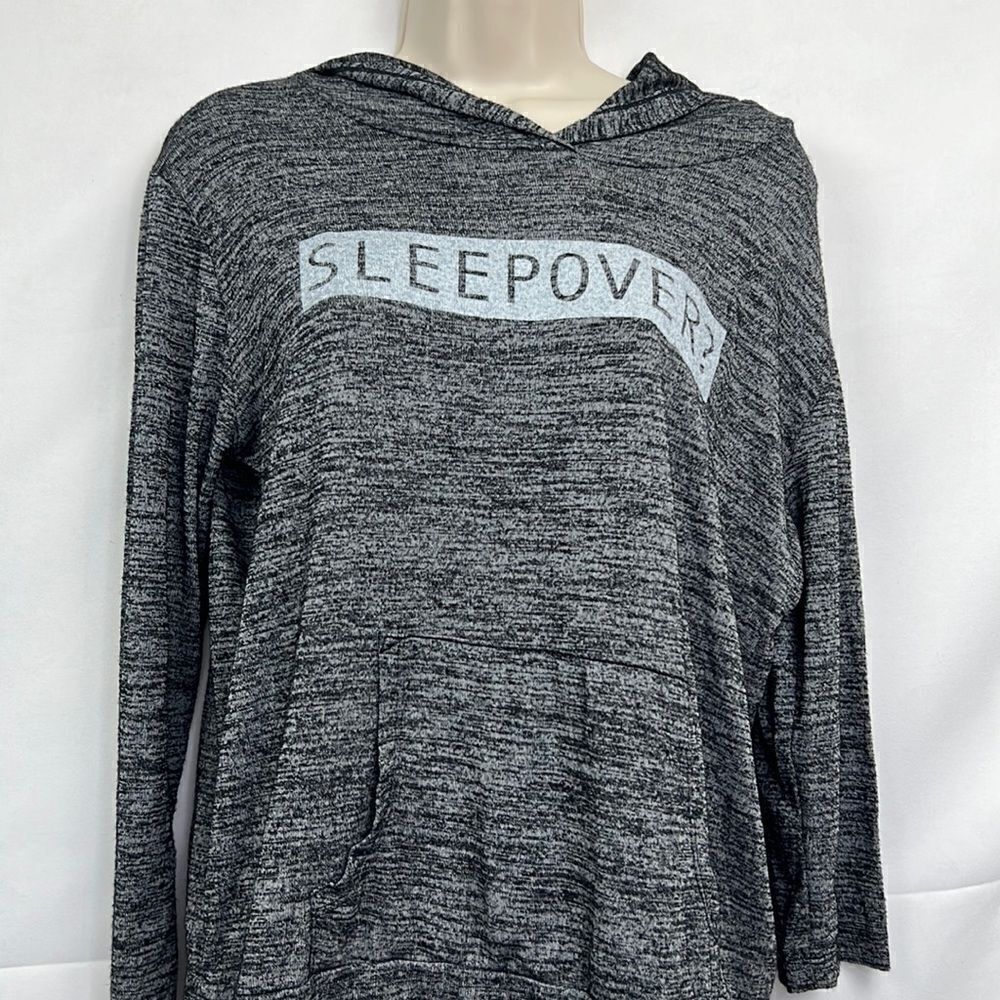 Good HYouman Gray sleepover? Hooded top size XS/small GUC